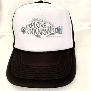 Nissun hat/cap